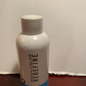 Rodan + Fields Redefine Pore MinimizerToner 2